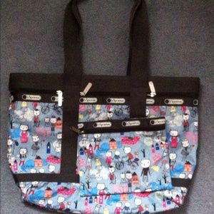 LeSportSac Tote and matching pouch
